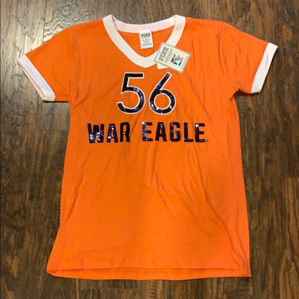 Victoria’s Secret Pink tee